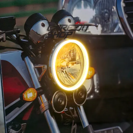 تابلو شاسی نئونی موتور CB1300 و لندکروز کنار هم – والله یرزق من یشاء بغیر حساب